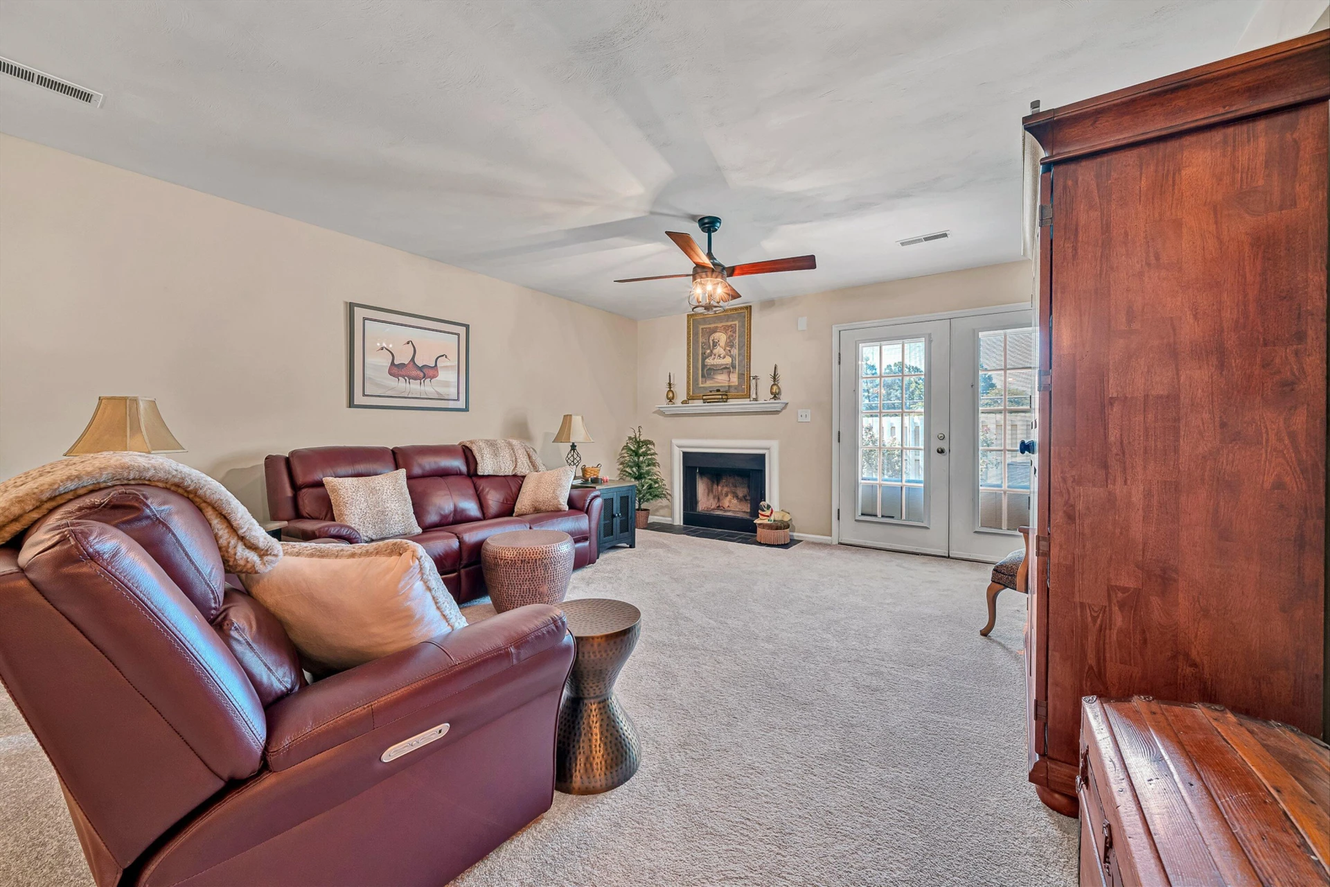 867 Stonegate CT - Photo 12