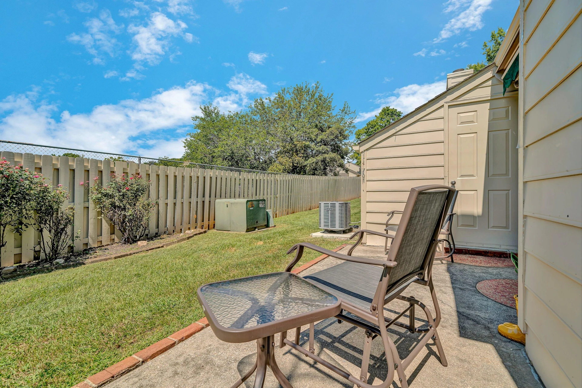 867 Stonegate CT - Photo 22