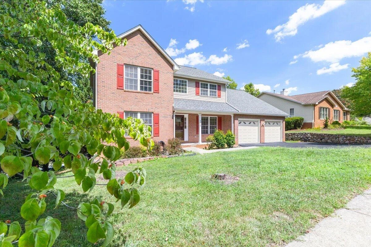 4816 Hickory Hill DR - Photo 2