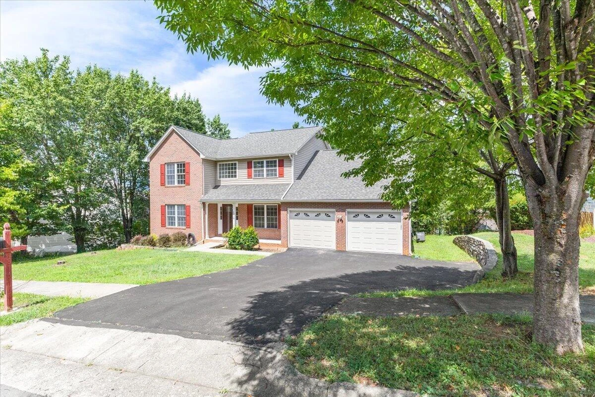 4816 Hickory Hill DR - Photo 3