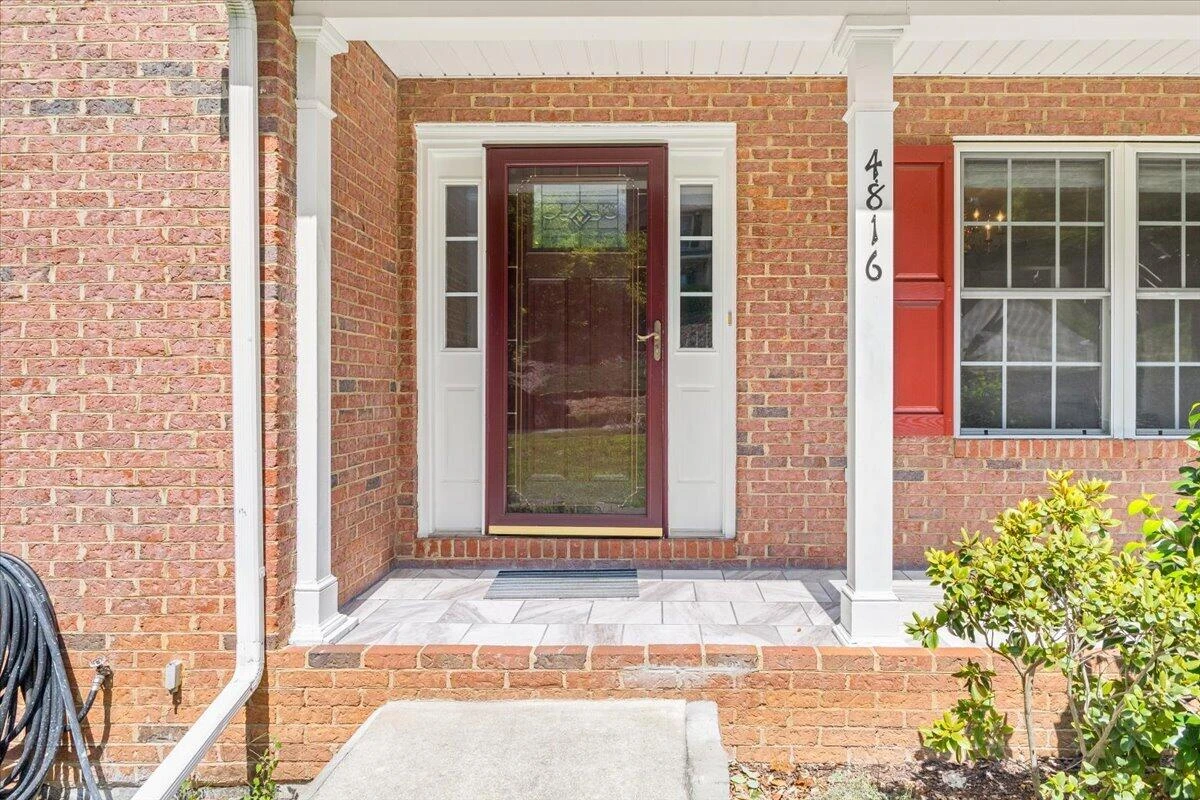 4816 Hickory Hill DR - Photo 5