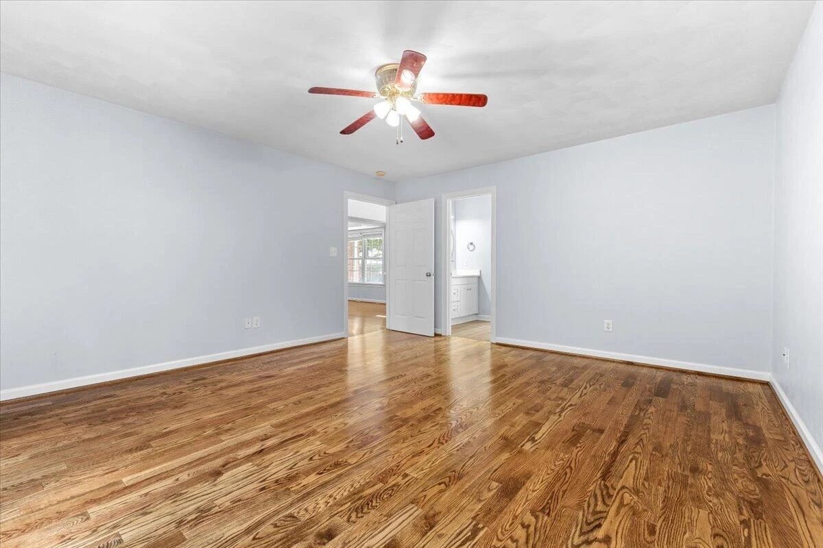 4816 Hickory Hill DR - Photo 11