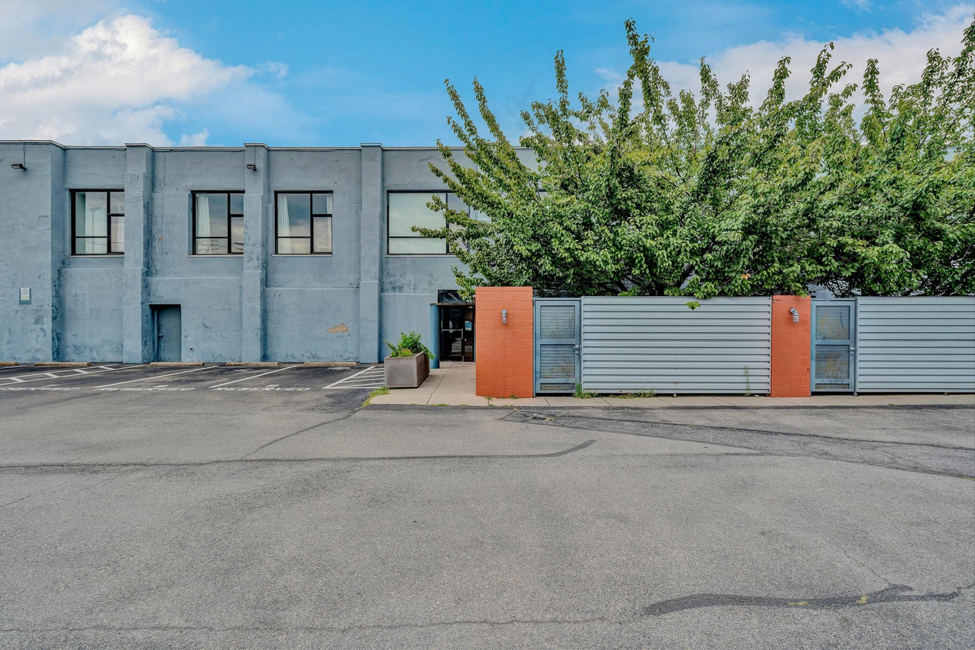 400 Salem AVE SW #2I - Photo 3