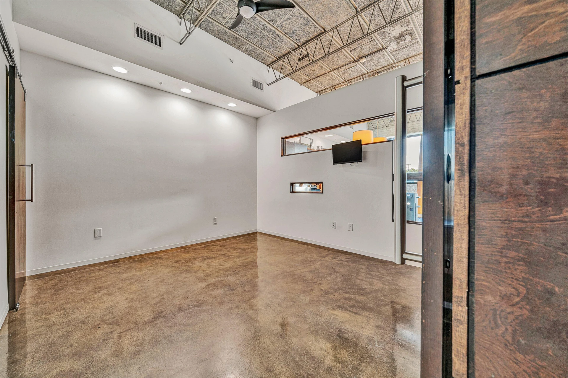400 Salem AVE SW #2I - Photo 9