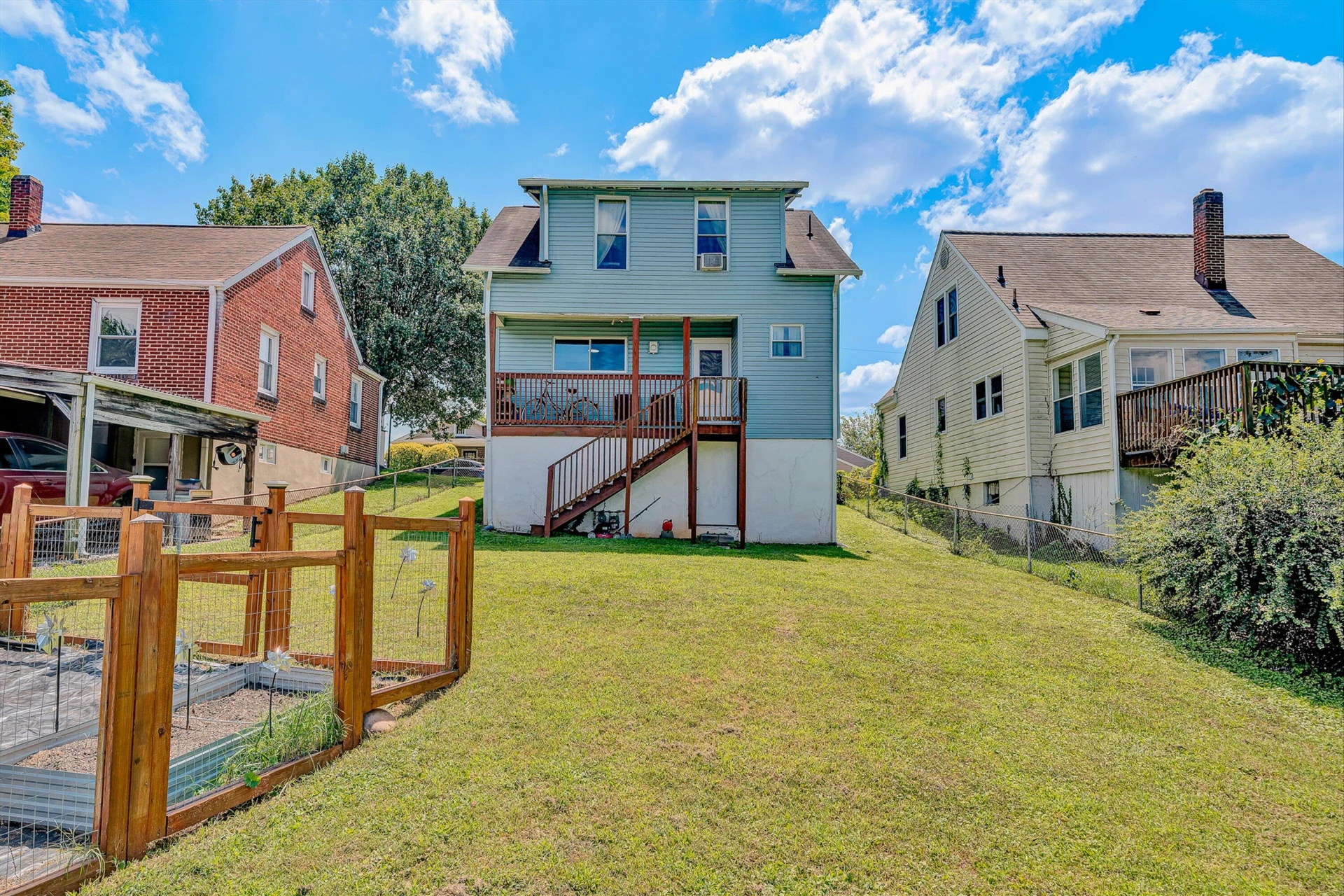 1036 Woodrow AVE SE - Photo 26