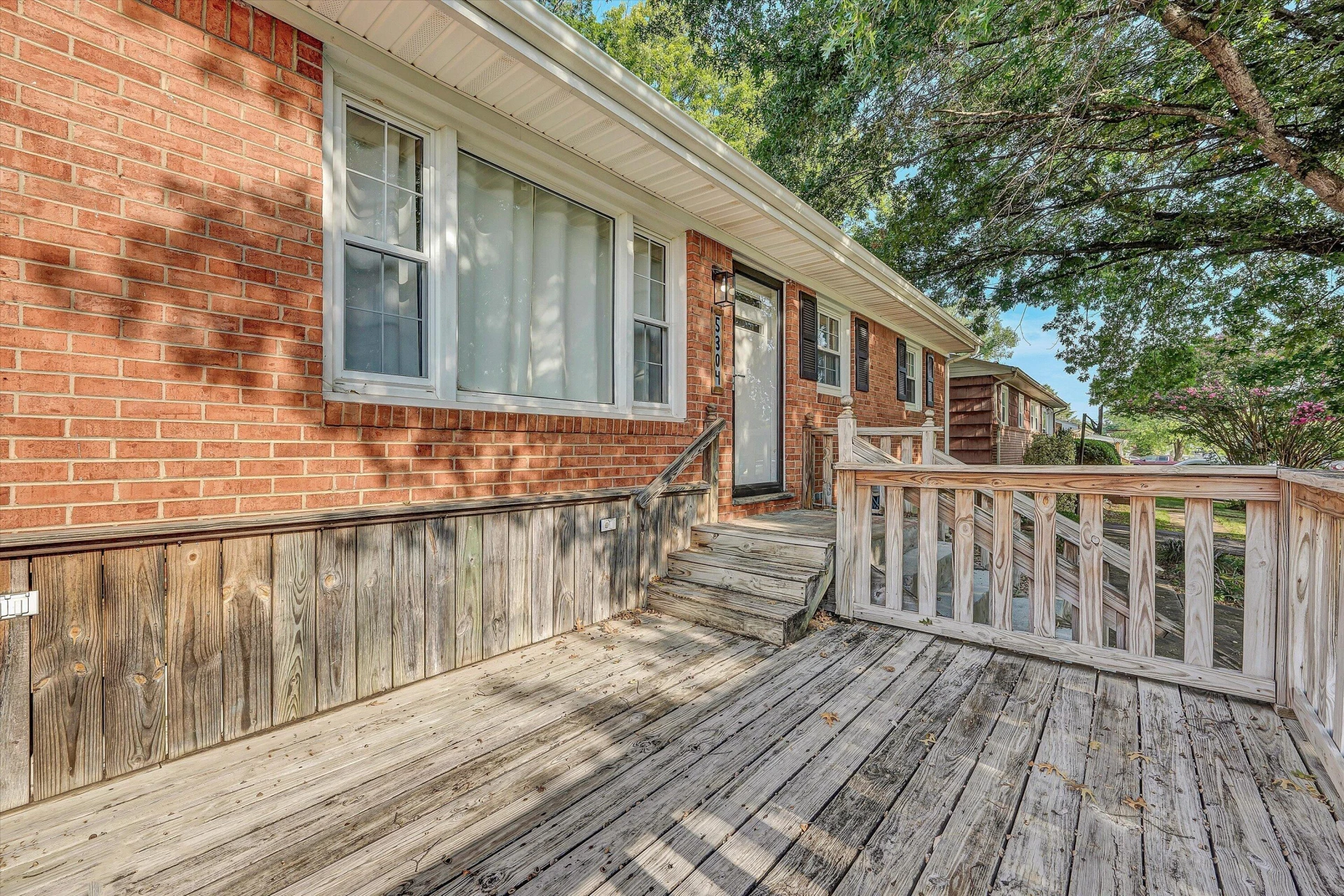 5304 Endicott ST - Photo 13