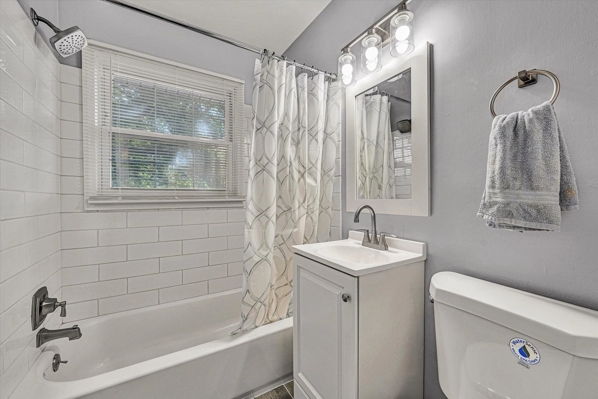 5304 Endicott ST - Photo 5