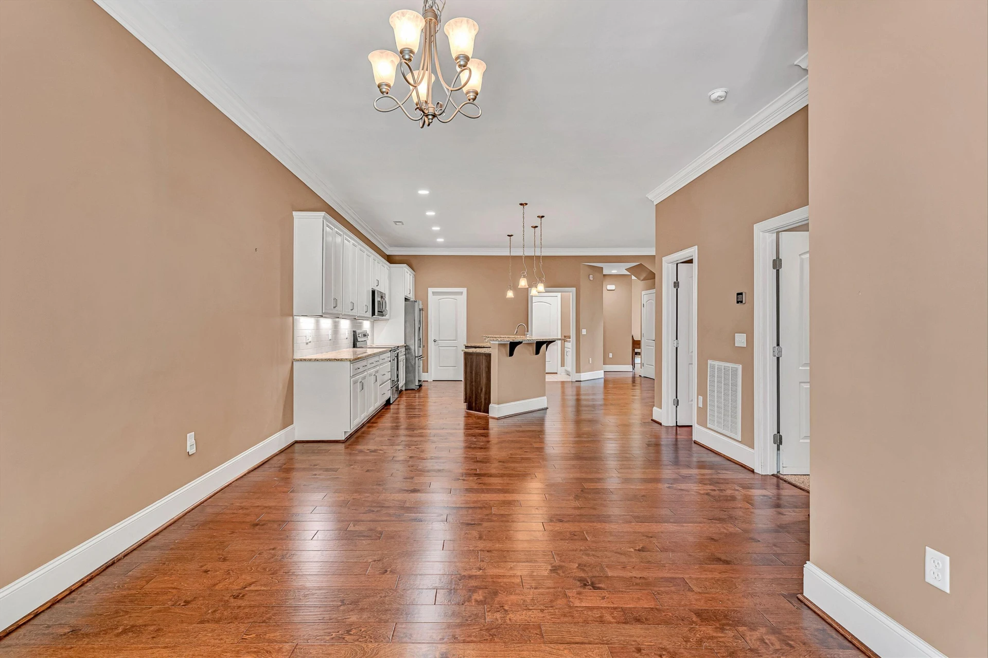 4730 Leigh LN - Photo 15
