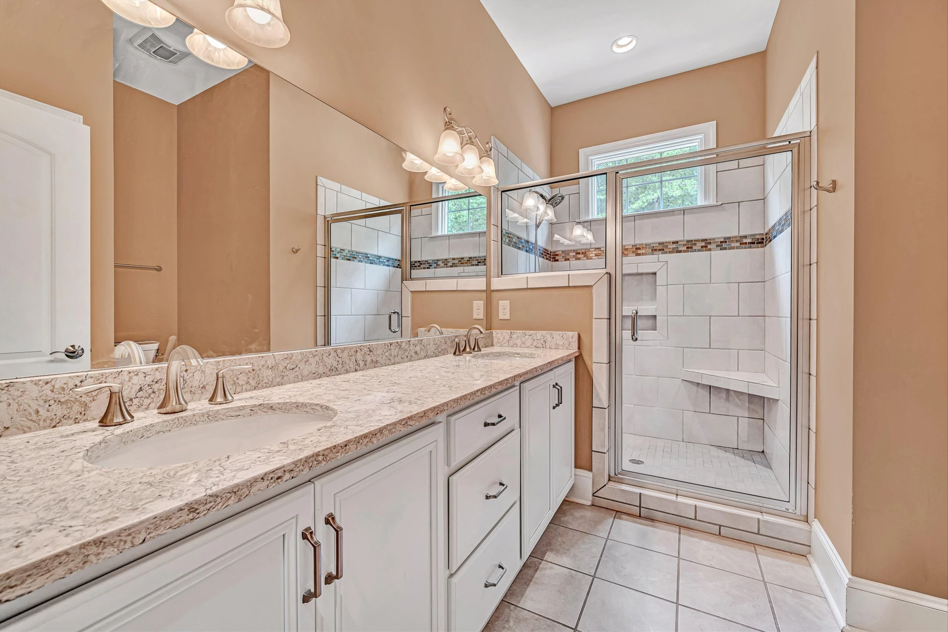4730 Leigh LN - Photo 18