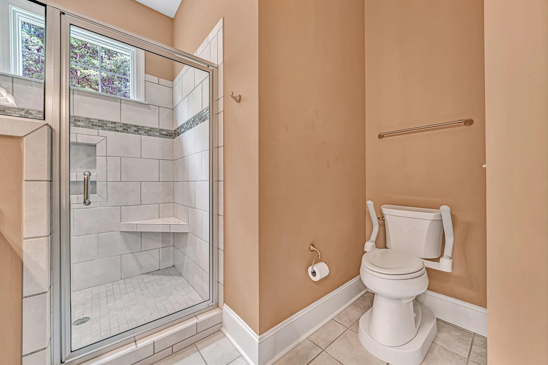 4730 Leigh LN - Photo 20