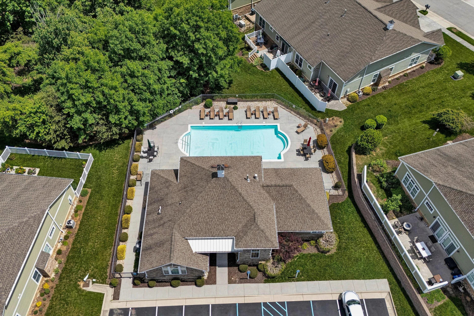 4730 Leigh LN - Photo 44