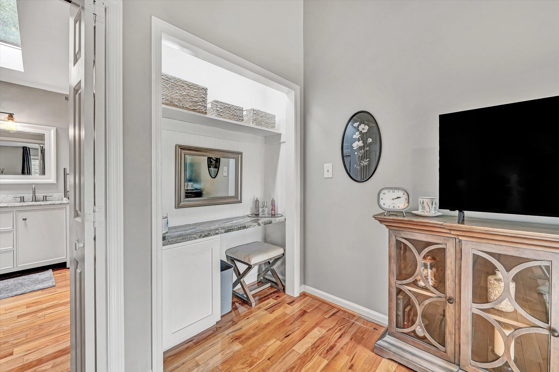 5954 Landview DR - Photo 17