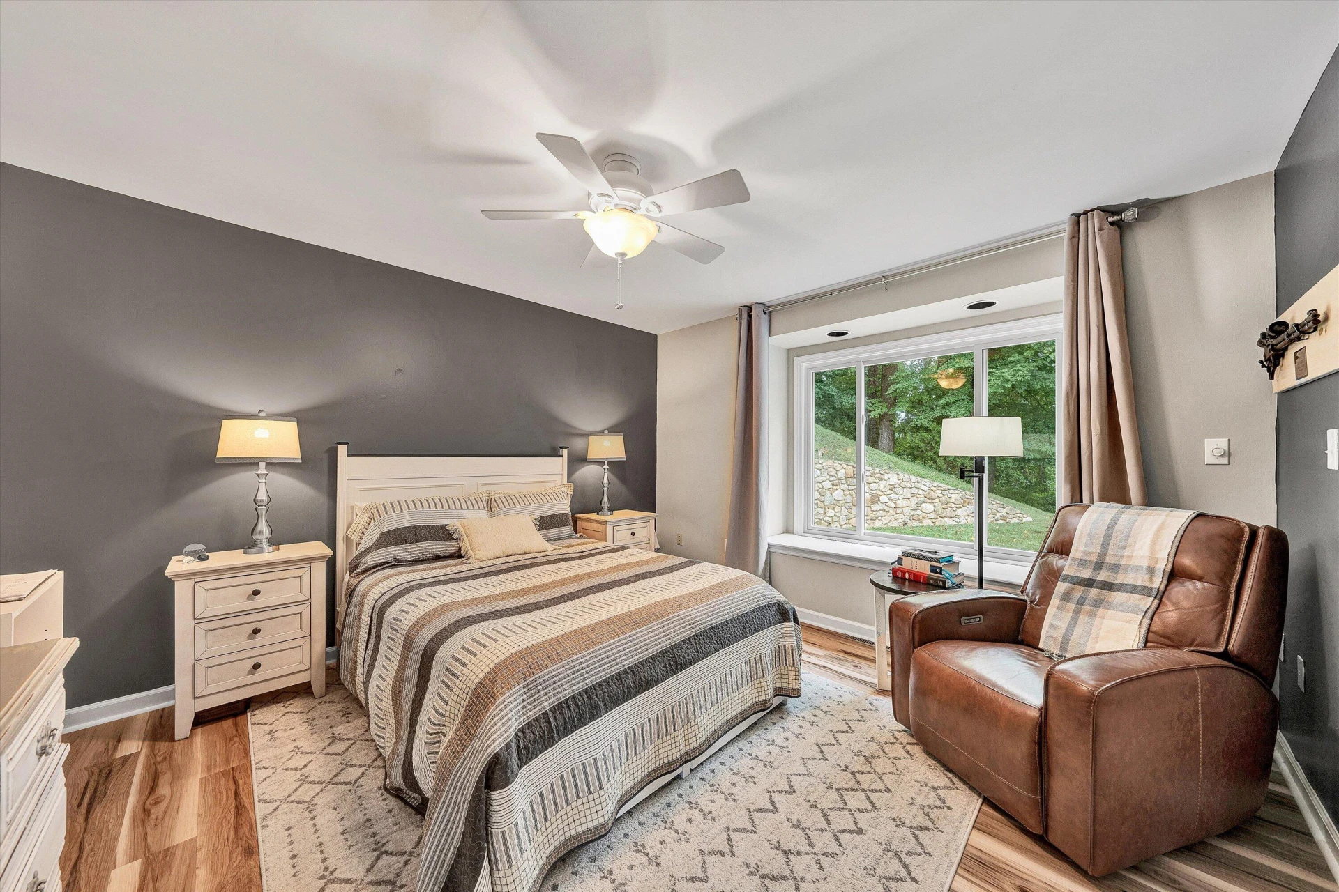 5954 Landview DR - Photo 24