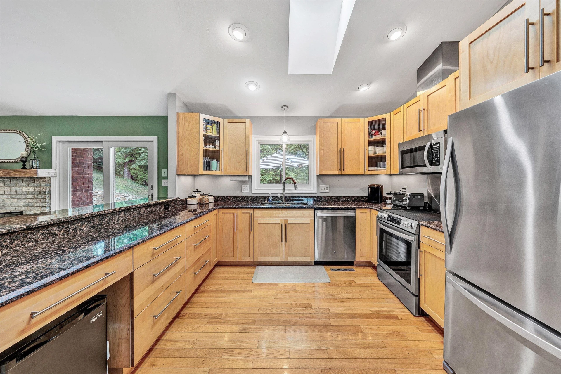 5954 Landview DR - Photo 28