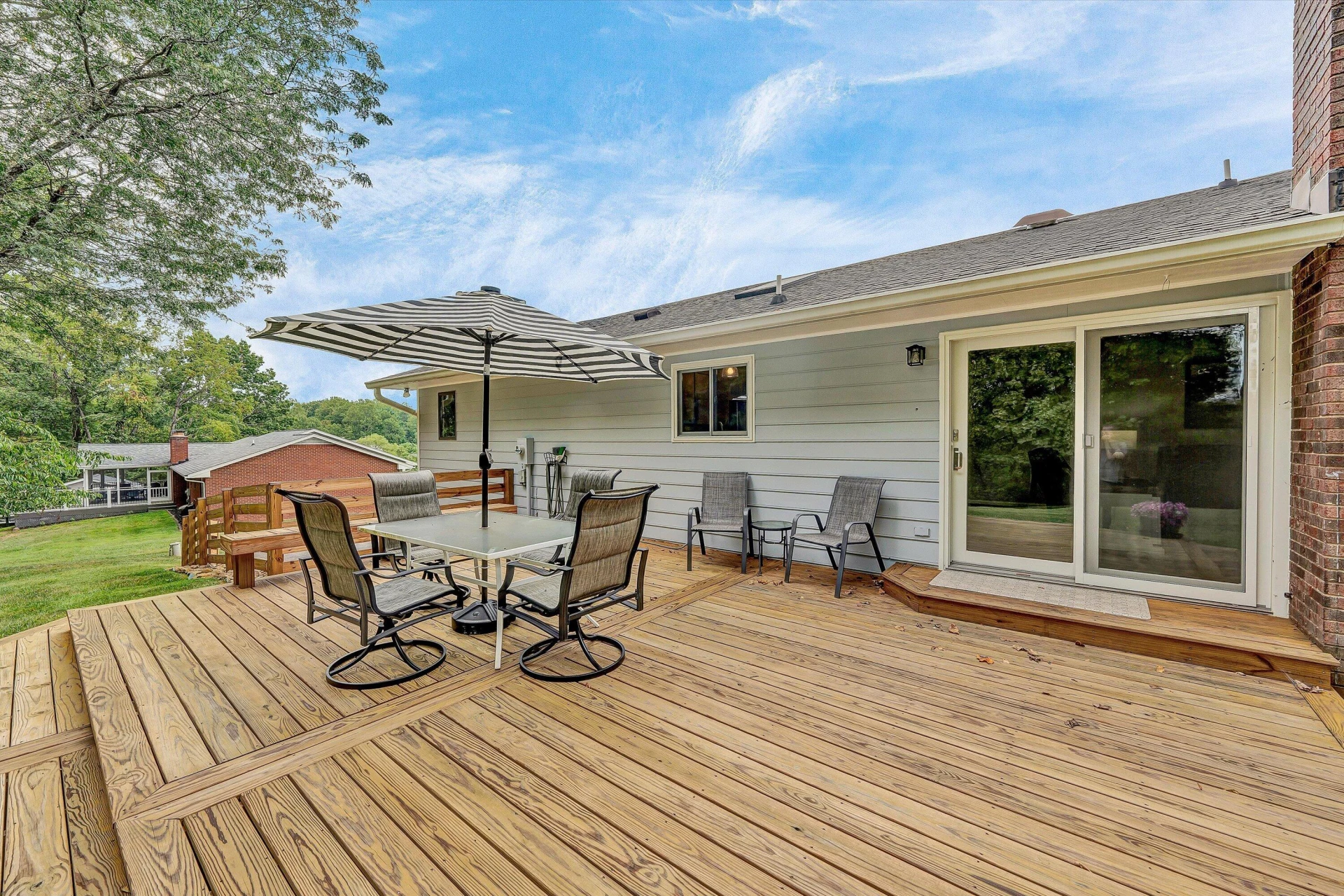 5954 Landview DR - Photo 32