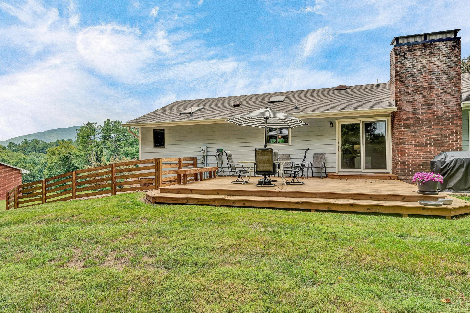 5954 Landview DR - Photo 33