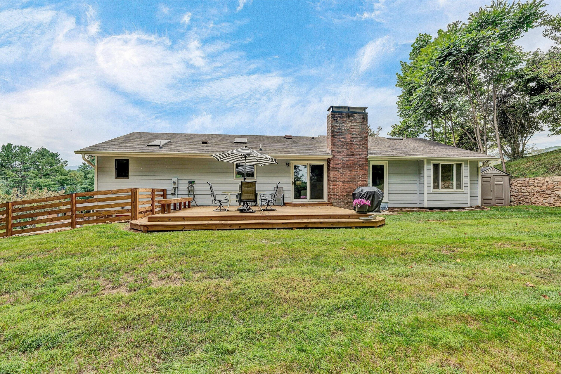 5954 Landview DR - Photo 34