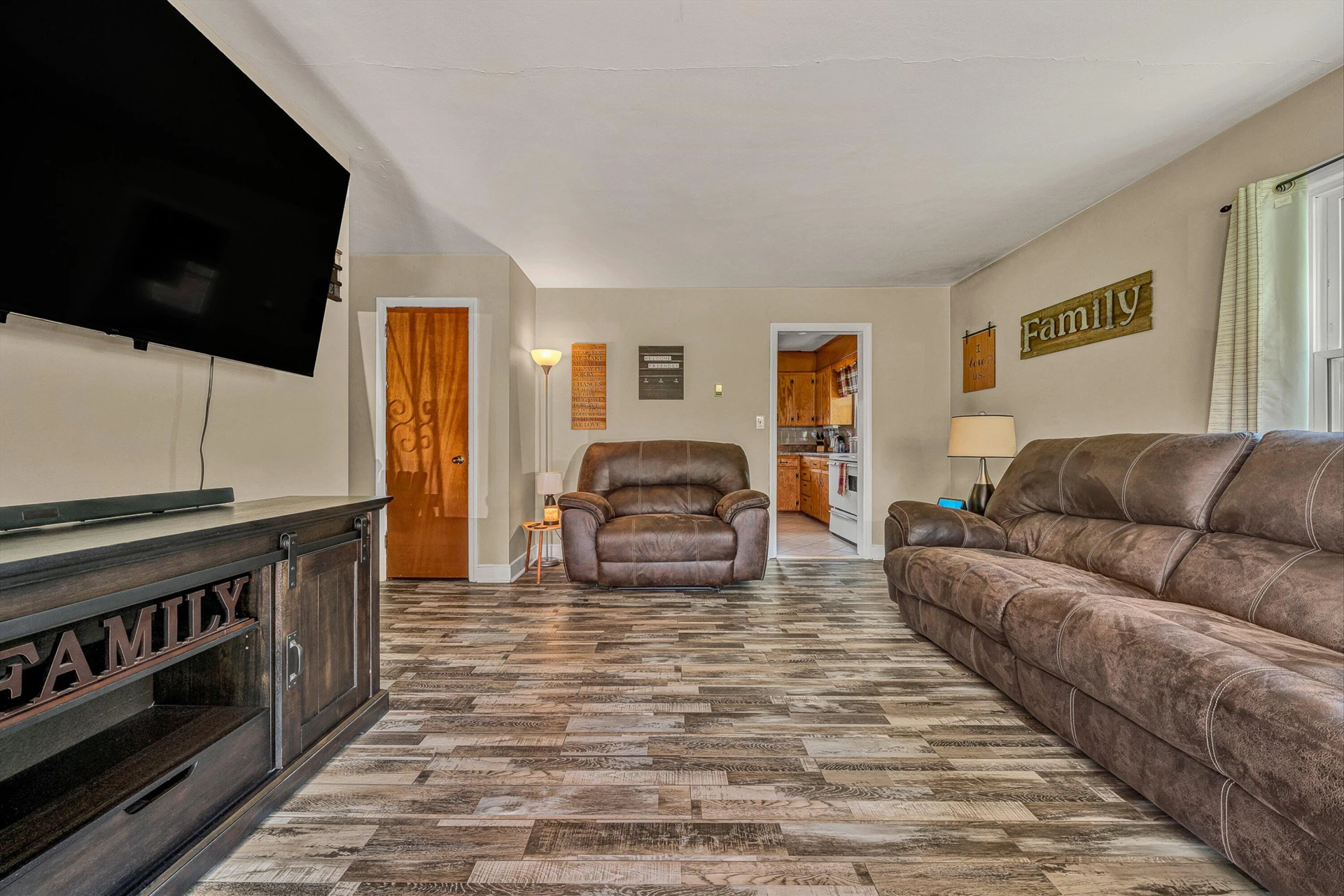 5814 Maywood AVE - Photo 4