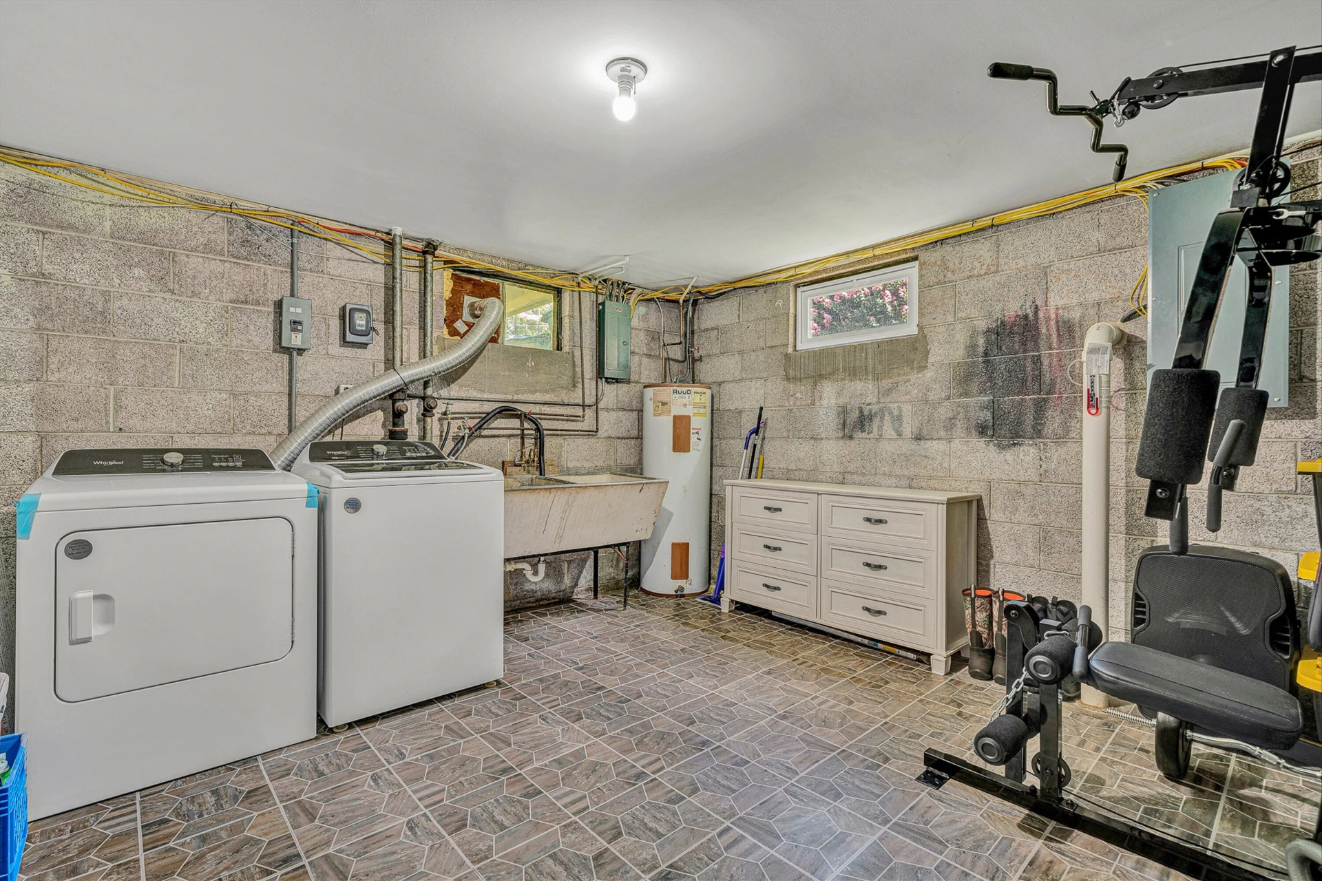 5814 Maywood AVE - Photo 18