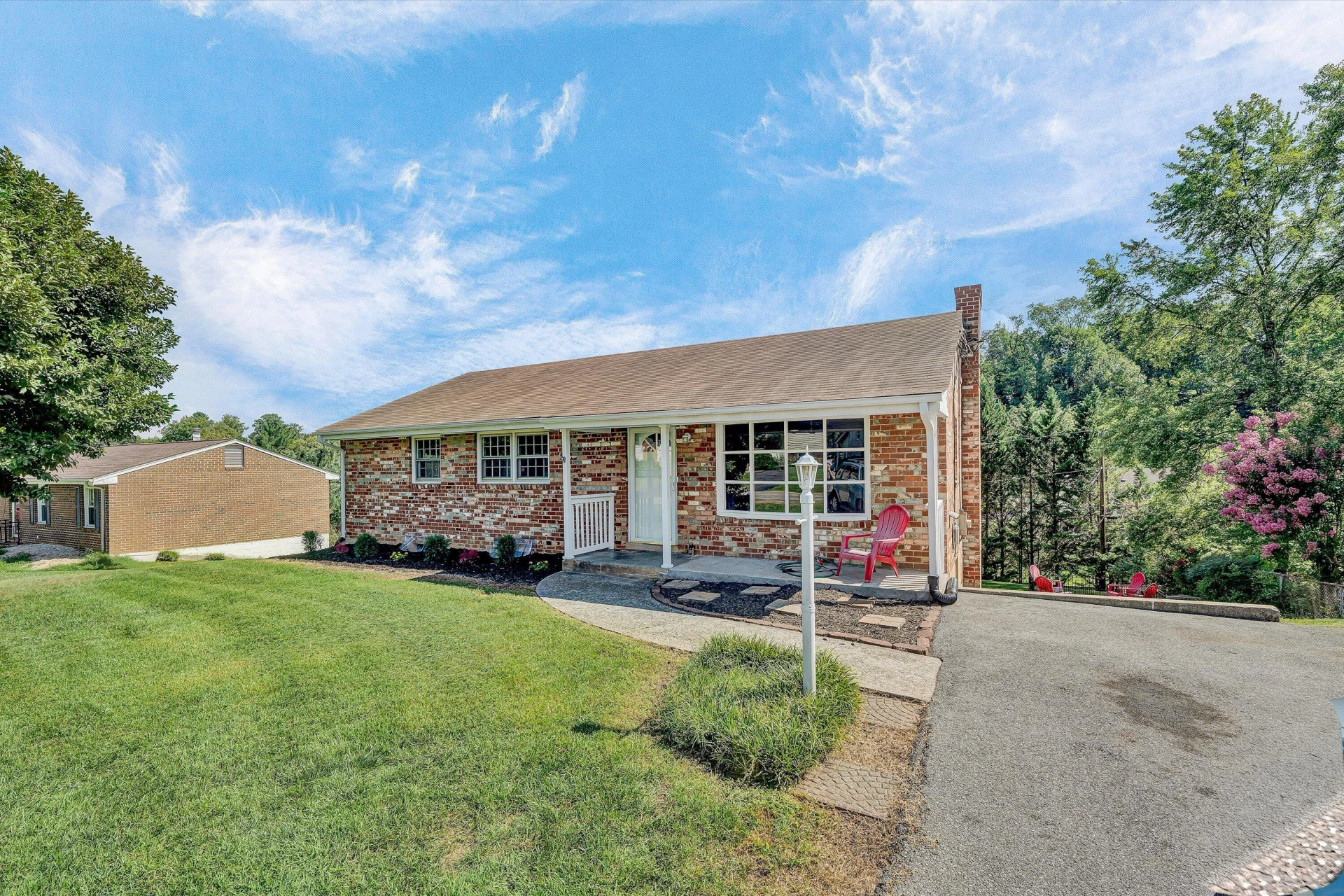 5258 Lakeland DR - Photo 2