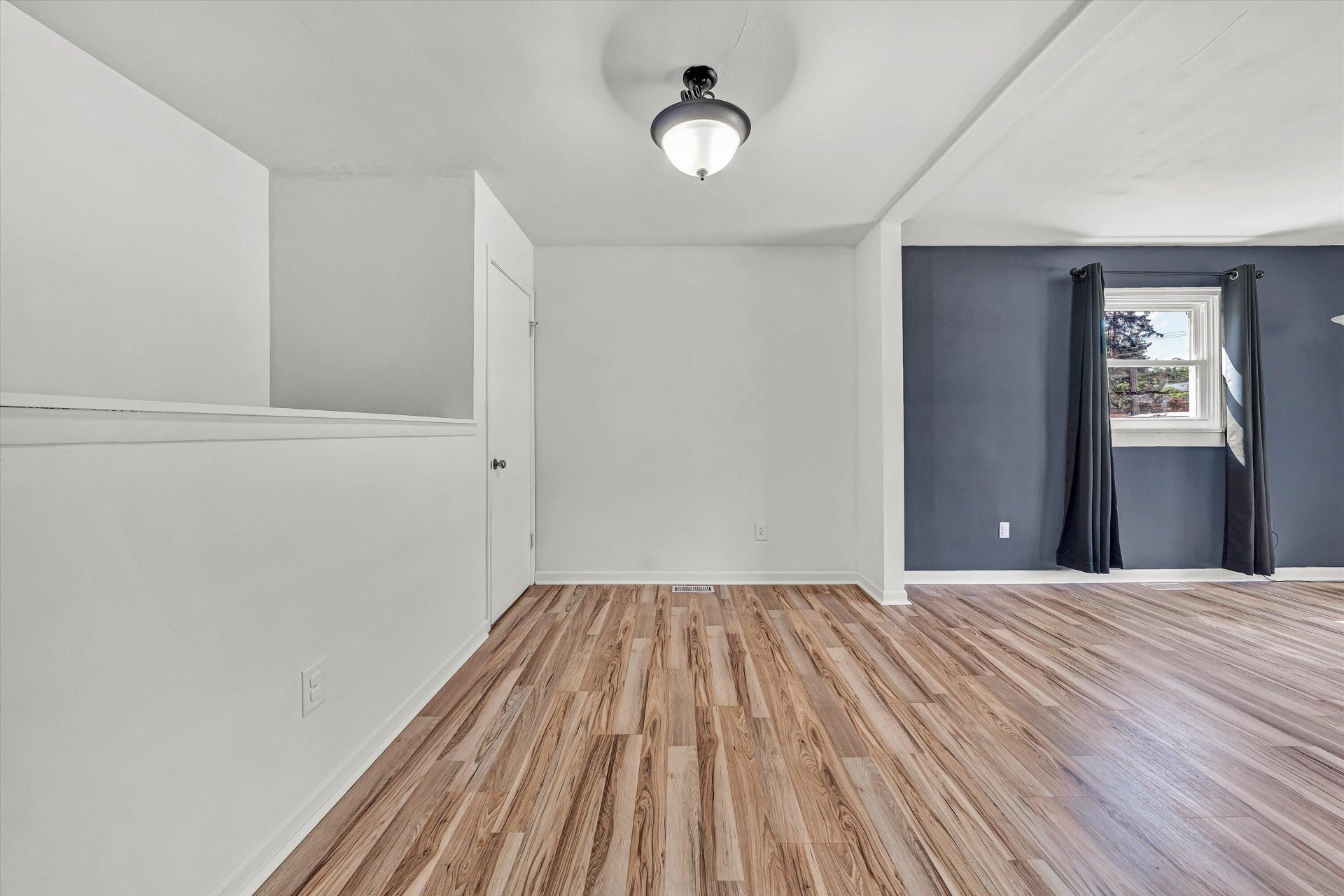 5258 Lakeland DR - Photo 7