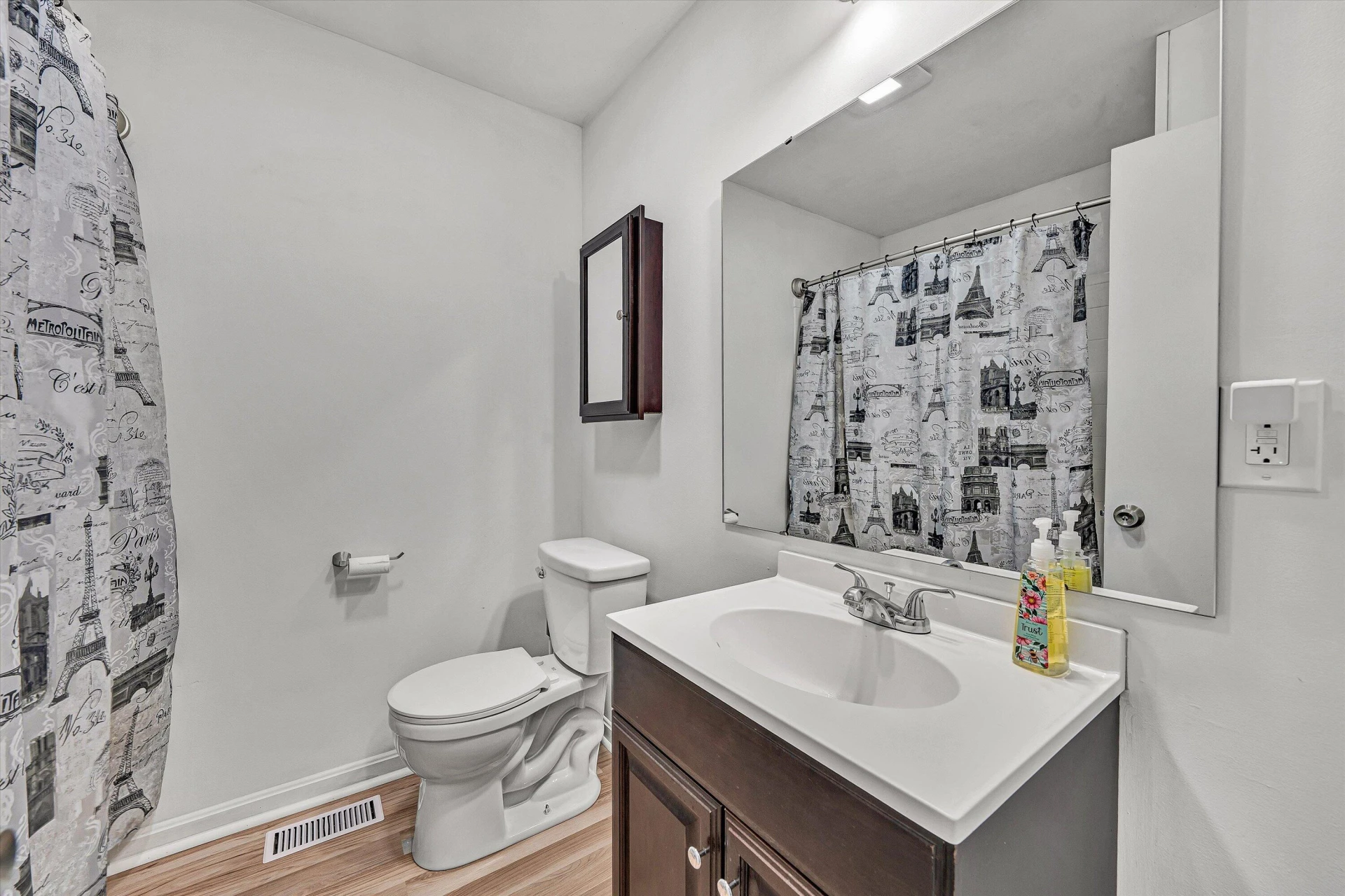 5258 Lakeland DR - Photo 11