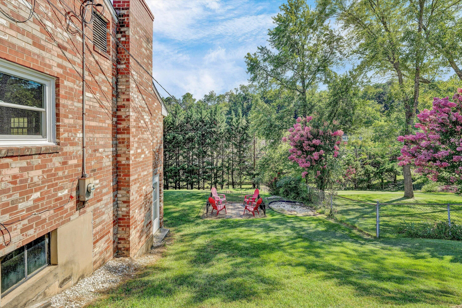 5258 Lakeland DR - Photo 34