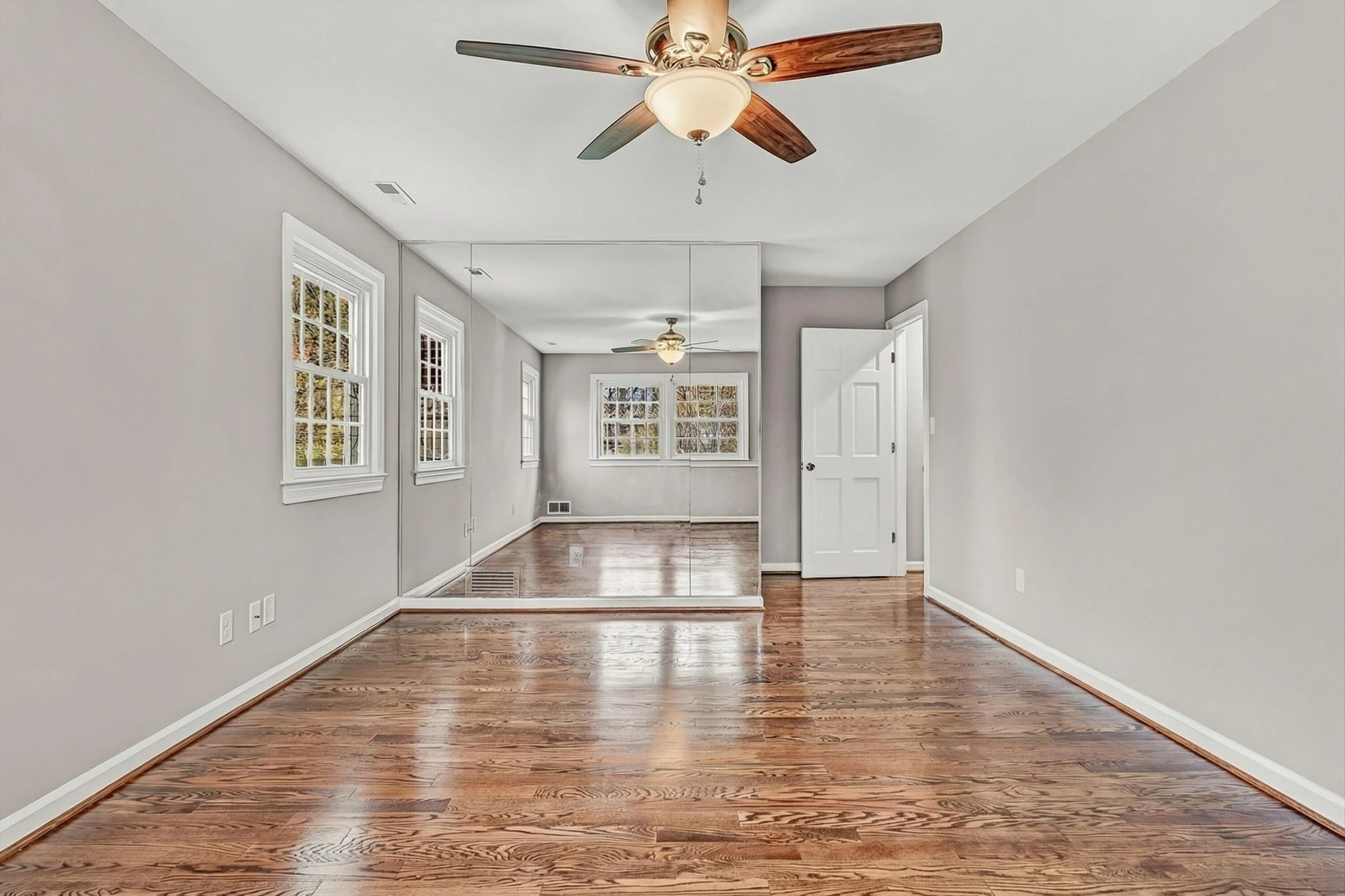 4118 Belle Aire CIR SW - Photo 22