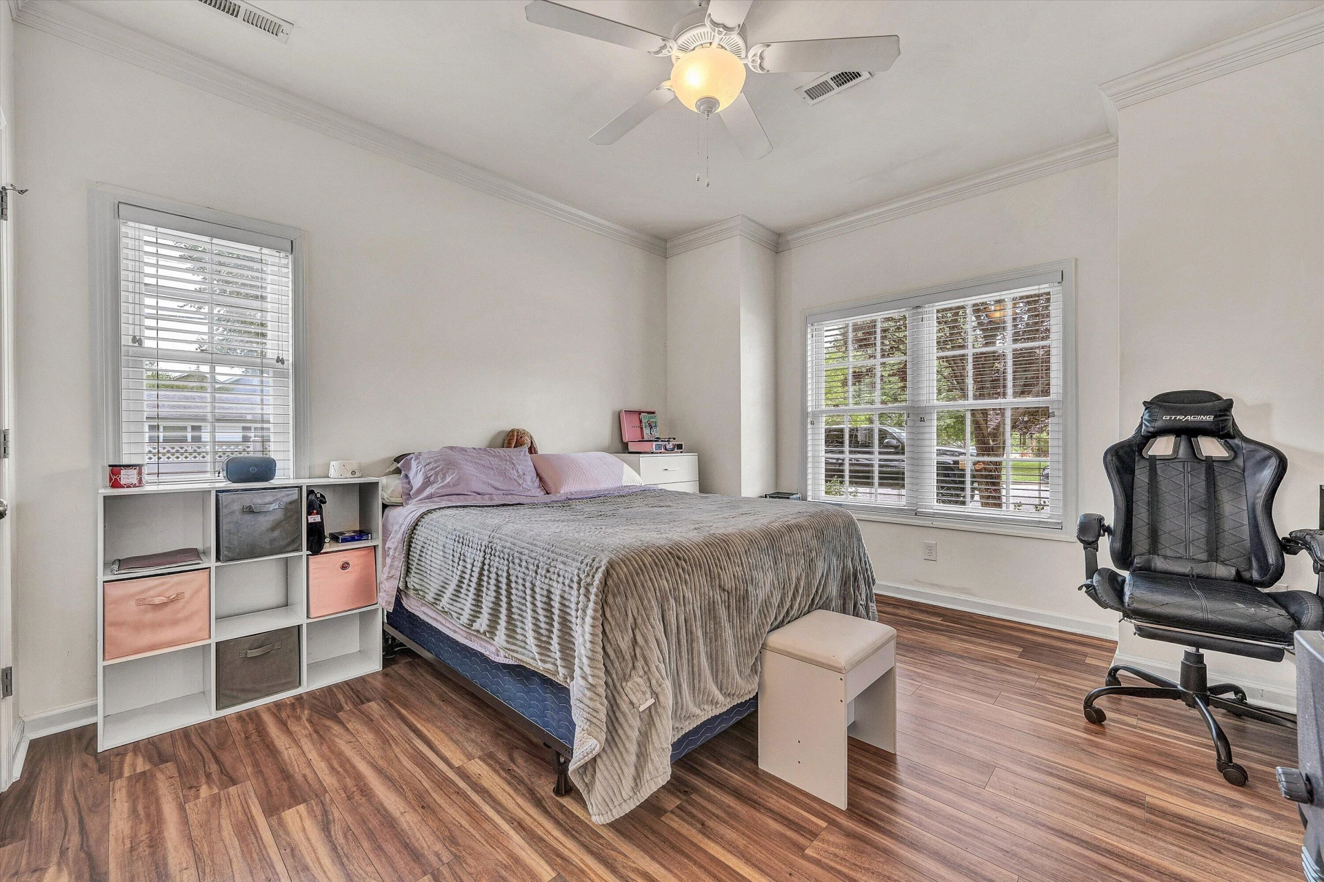 92 Maple ST - Photo 9