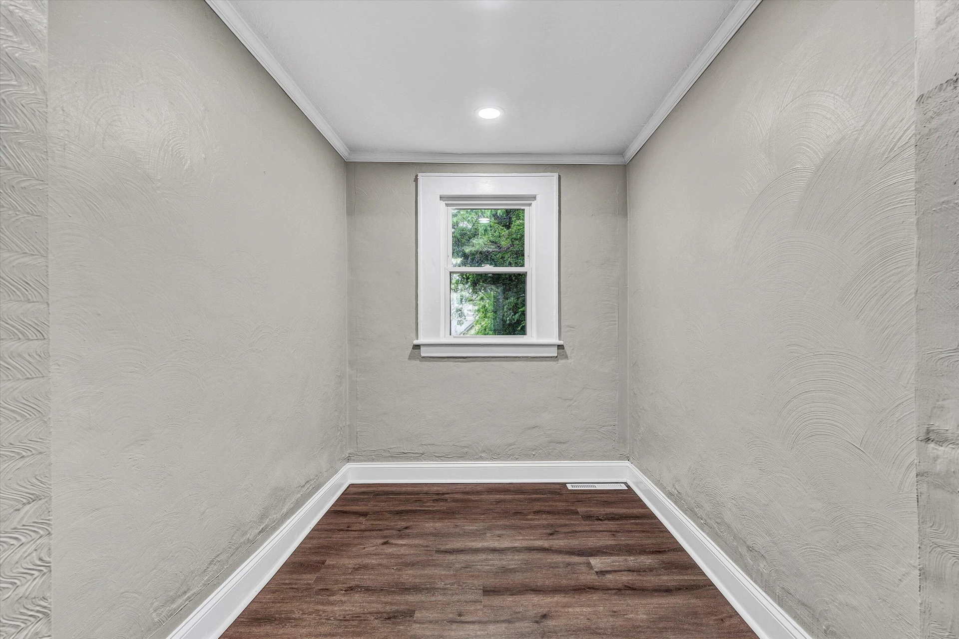 1122 Dale AVE SE - Photo 15