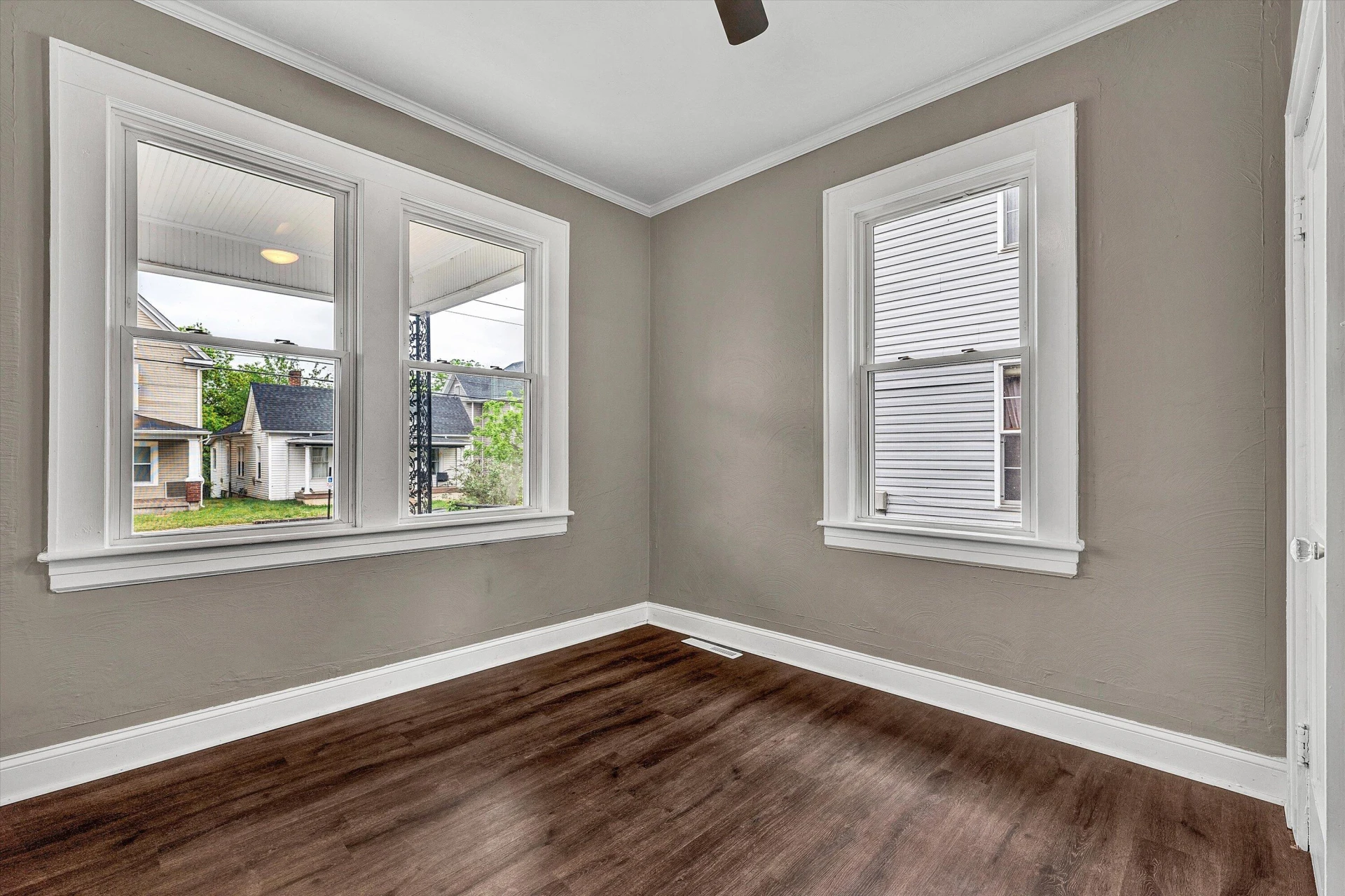 1122 Dale AVE SE - Photo 20