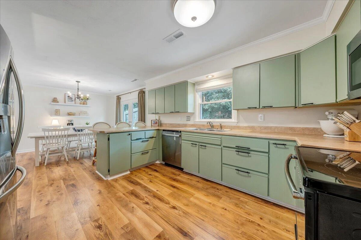5625 North Lake DR - Photo 17