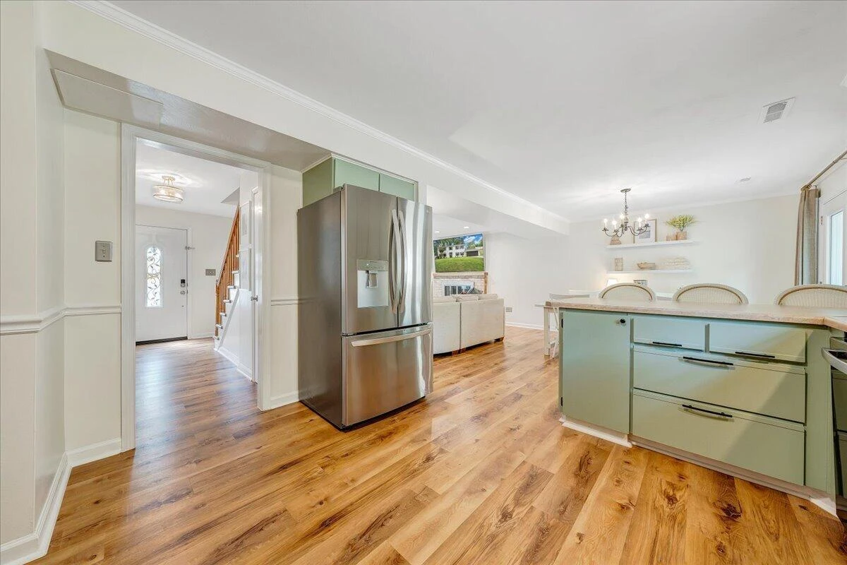 5625 North Lake DR - Photo 19