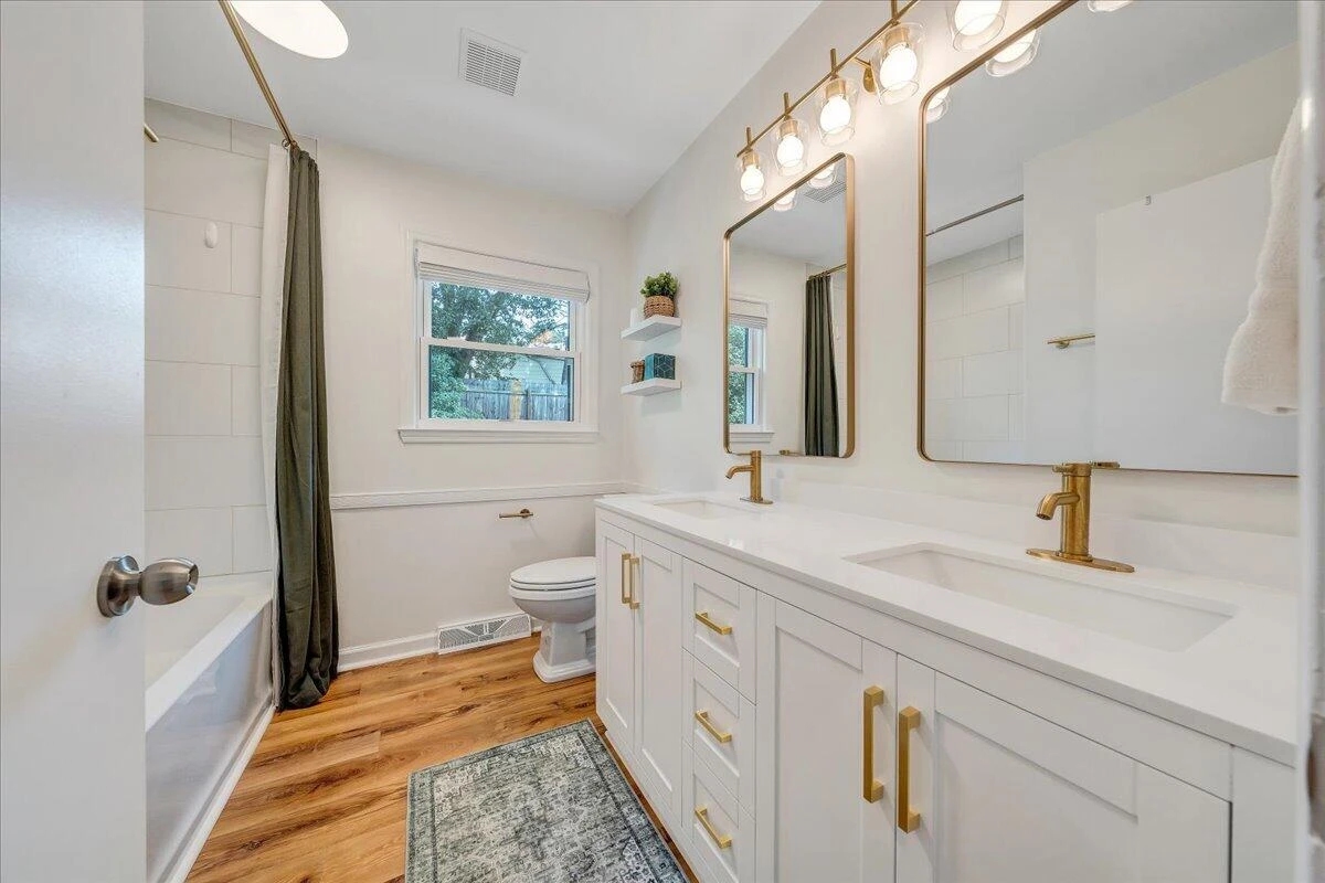 5625 North Lake DR - Photo 30