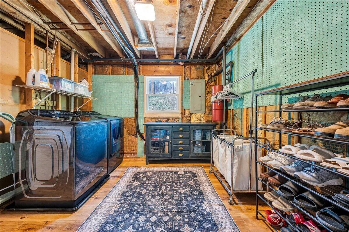 5625 North Lake DR - Photo 32