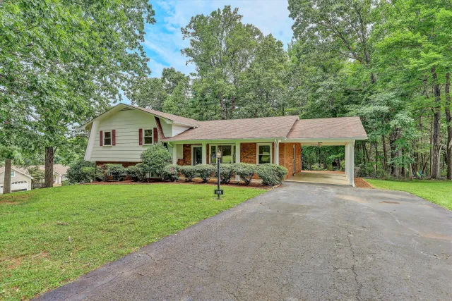 120 Forest Hill LN, Rocky Mount, VA, 24151