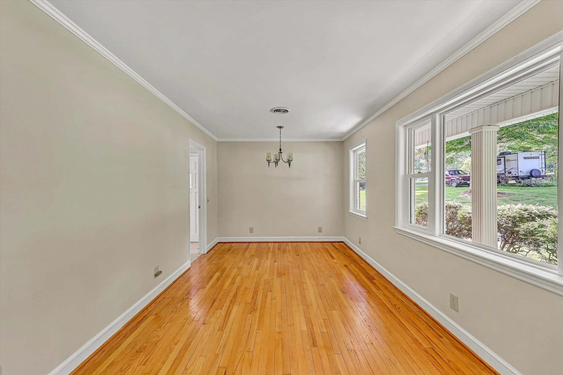 120 Forest Hill LN - Photo 7