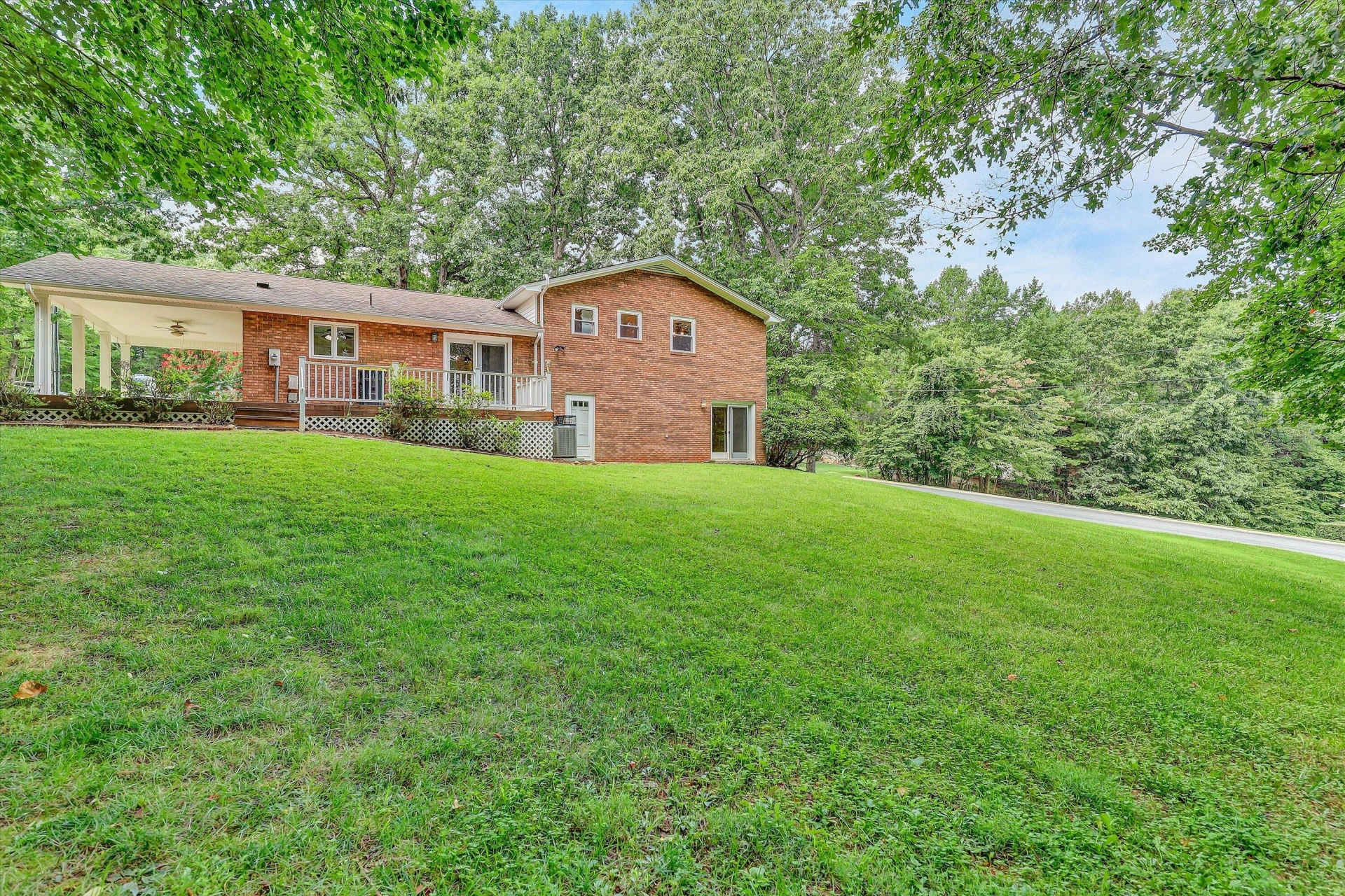 120 Forest Hill LN - Photo 53