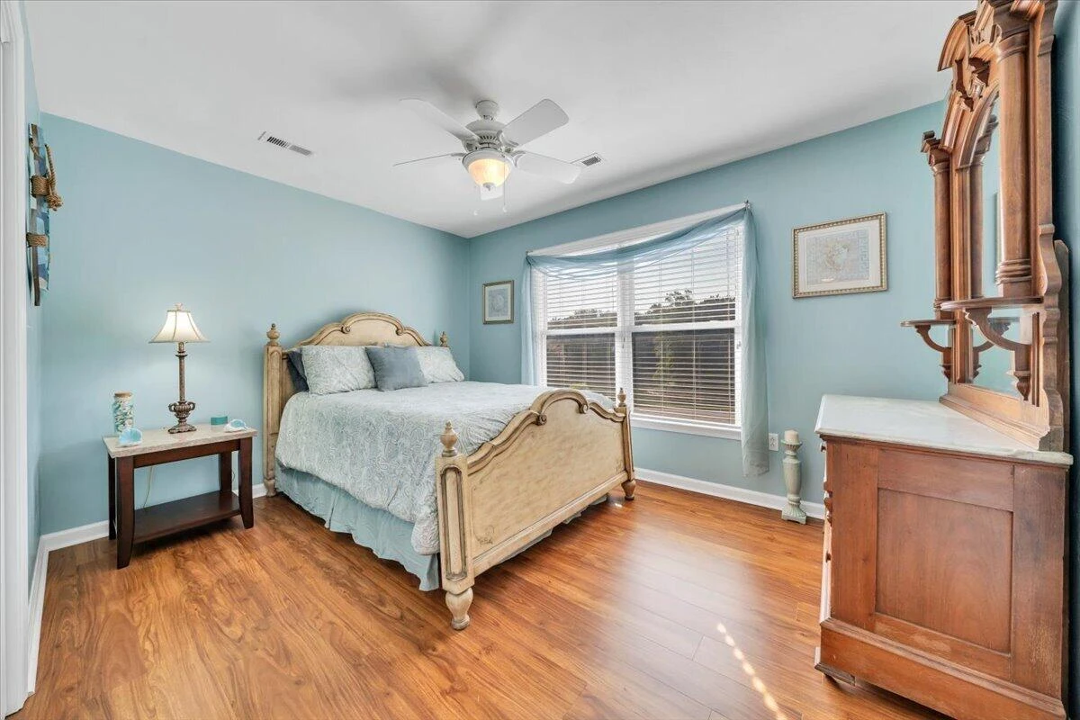 515 Cambridge CT #F6 - Photo 24