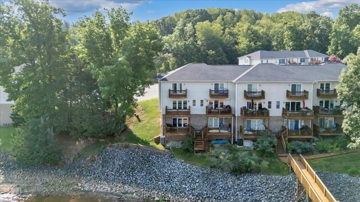 515 Cambridge CT #F6 - Photo 57