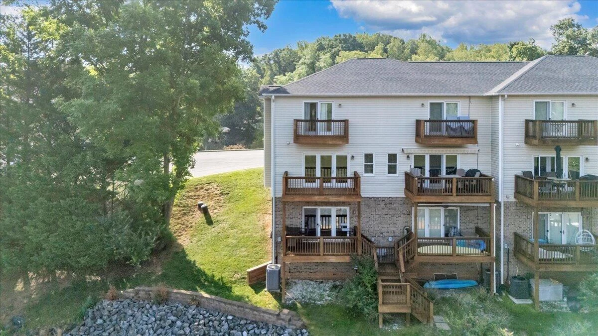515 Cambridge CT #F6 - Photo 65