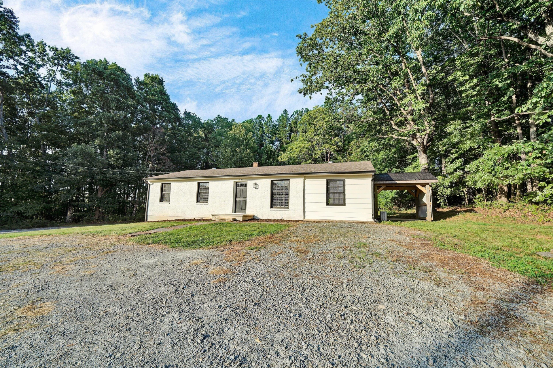 6941 Sontag RD - Photo 2