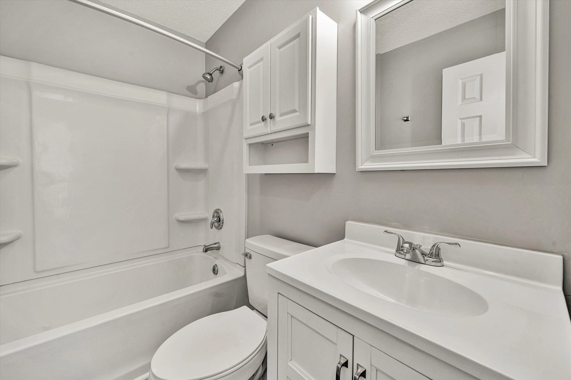 6941 Sontag RD - Photo 9