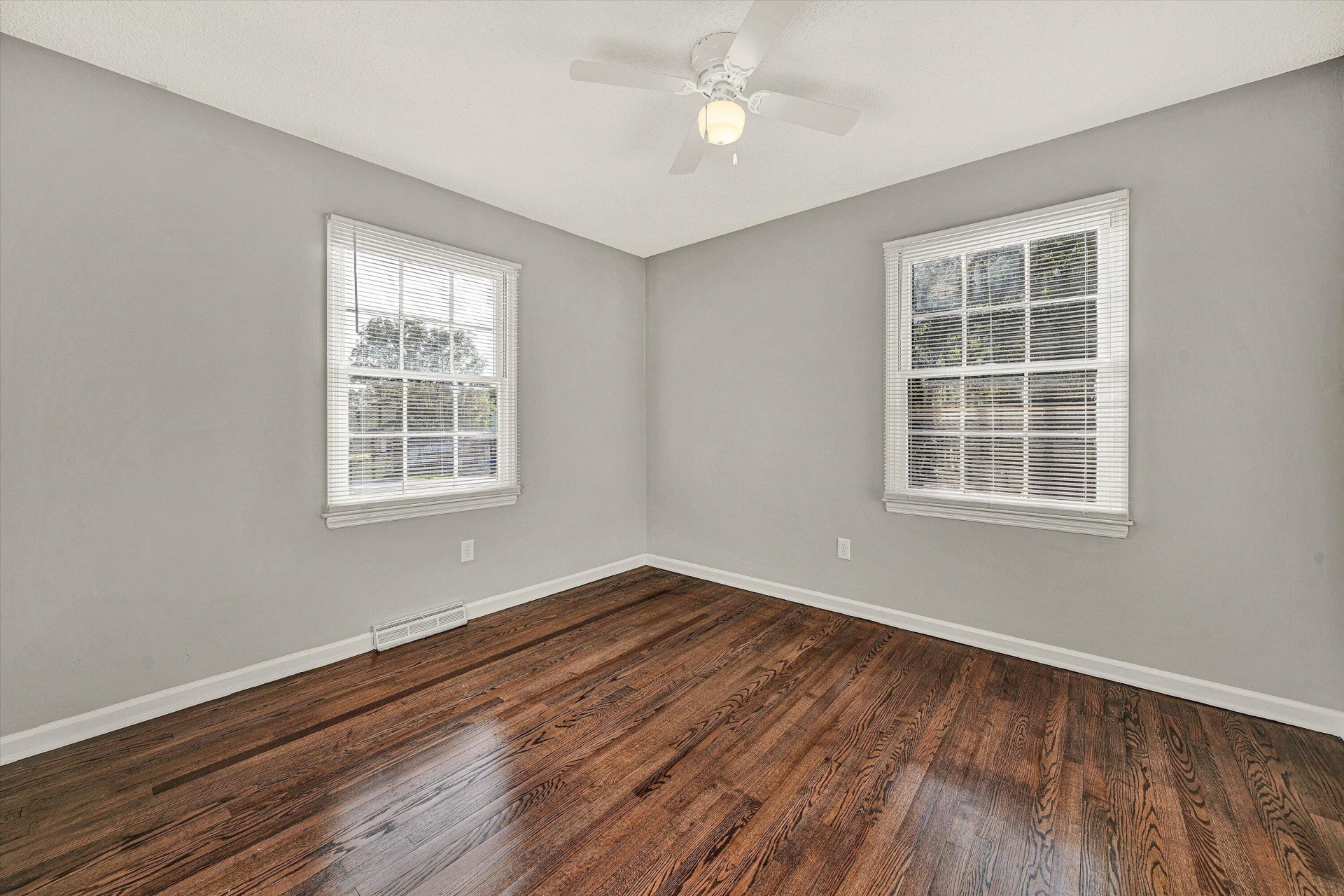 6941 Sontag RD - Photo 13