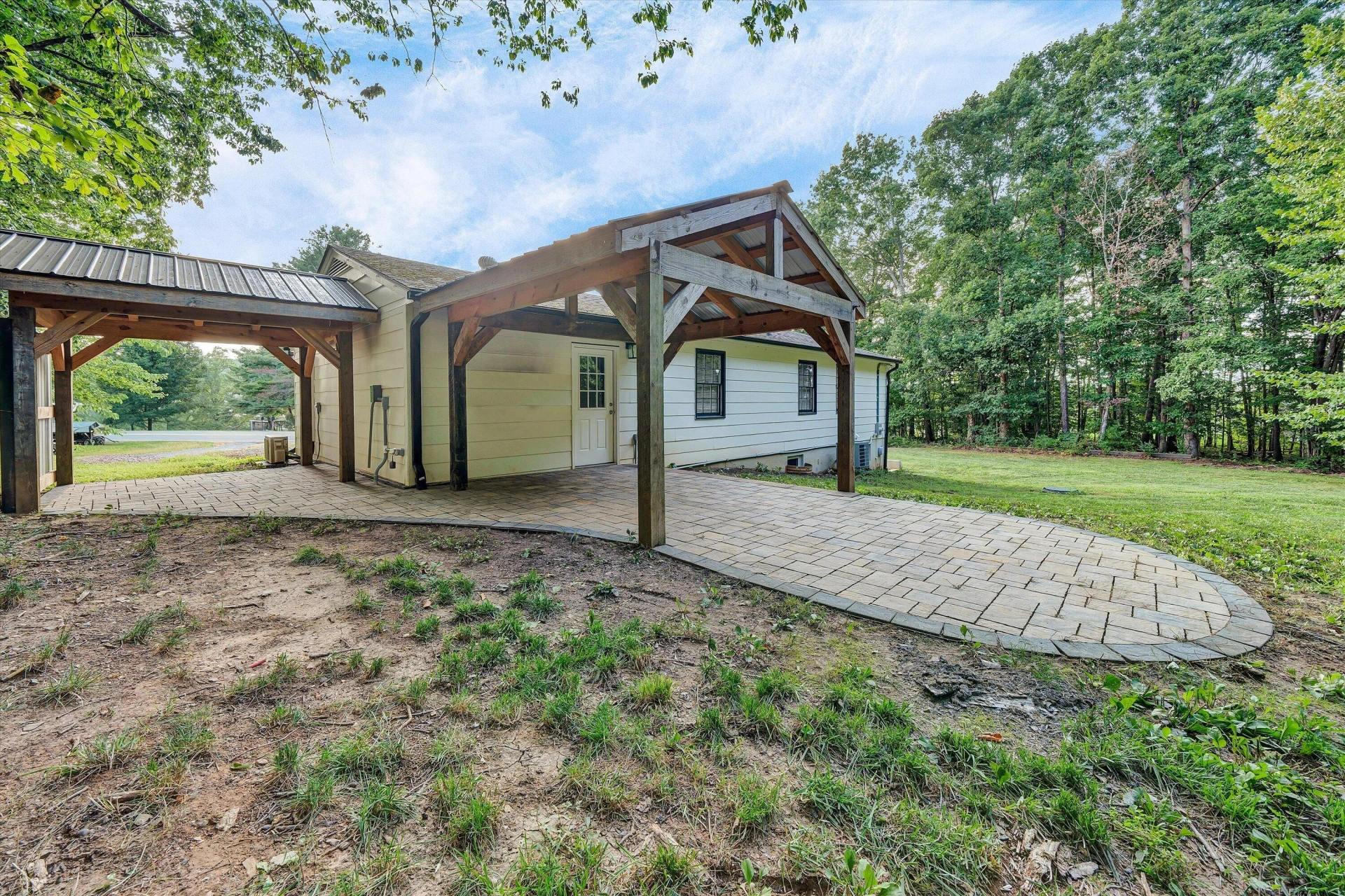 6941 Sontag RD - Photo 23