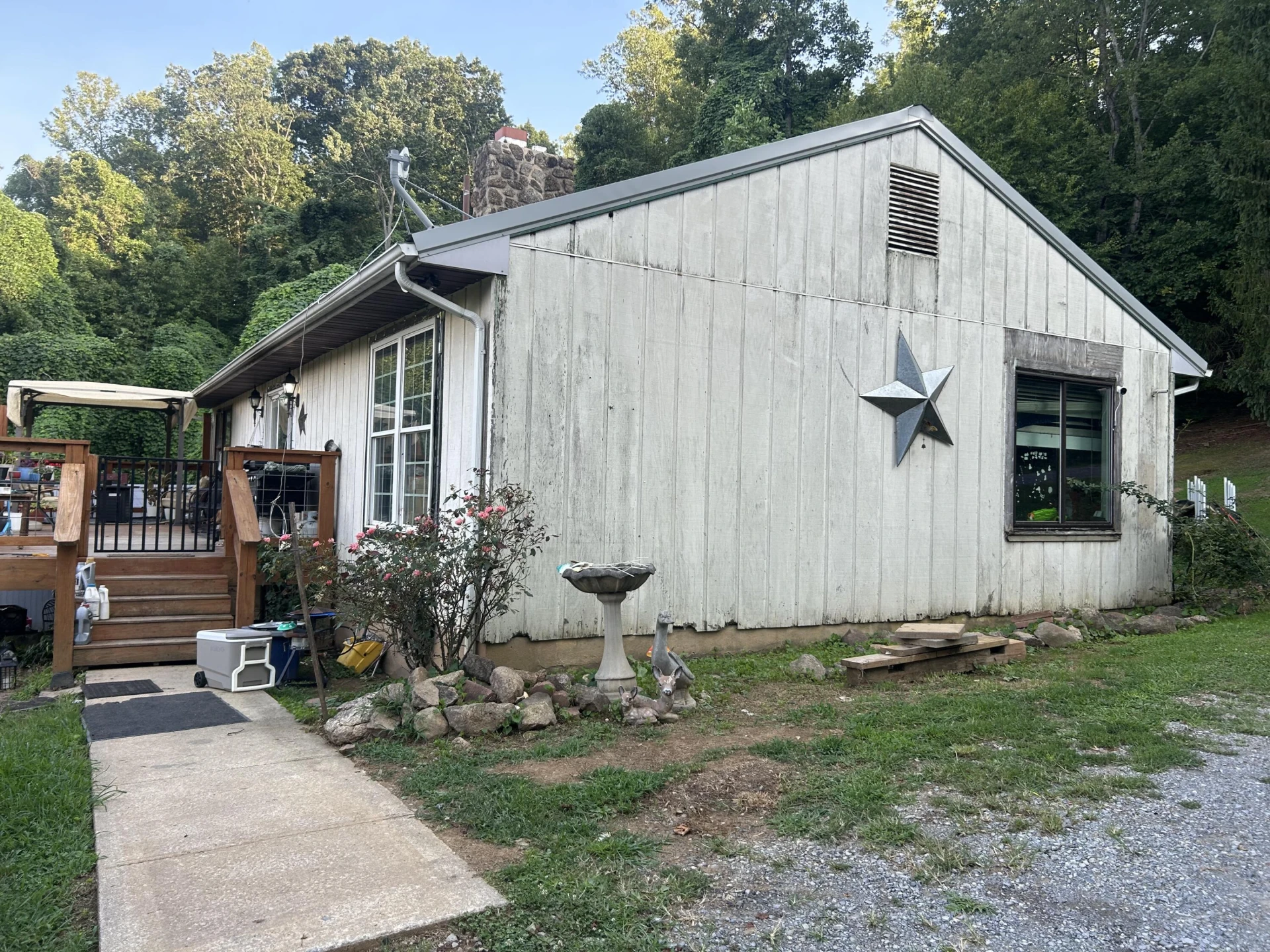 1378 Wideview DR