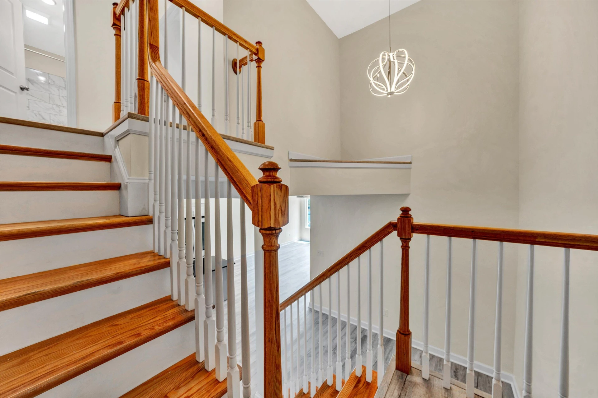 134 W Calhoun ST - Photo 16