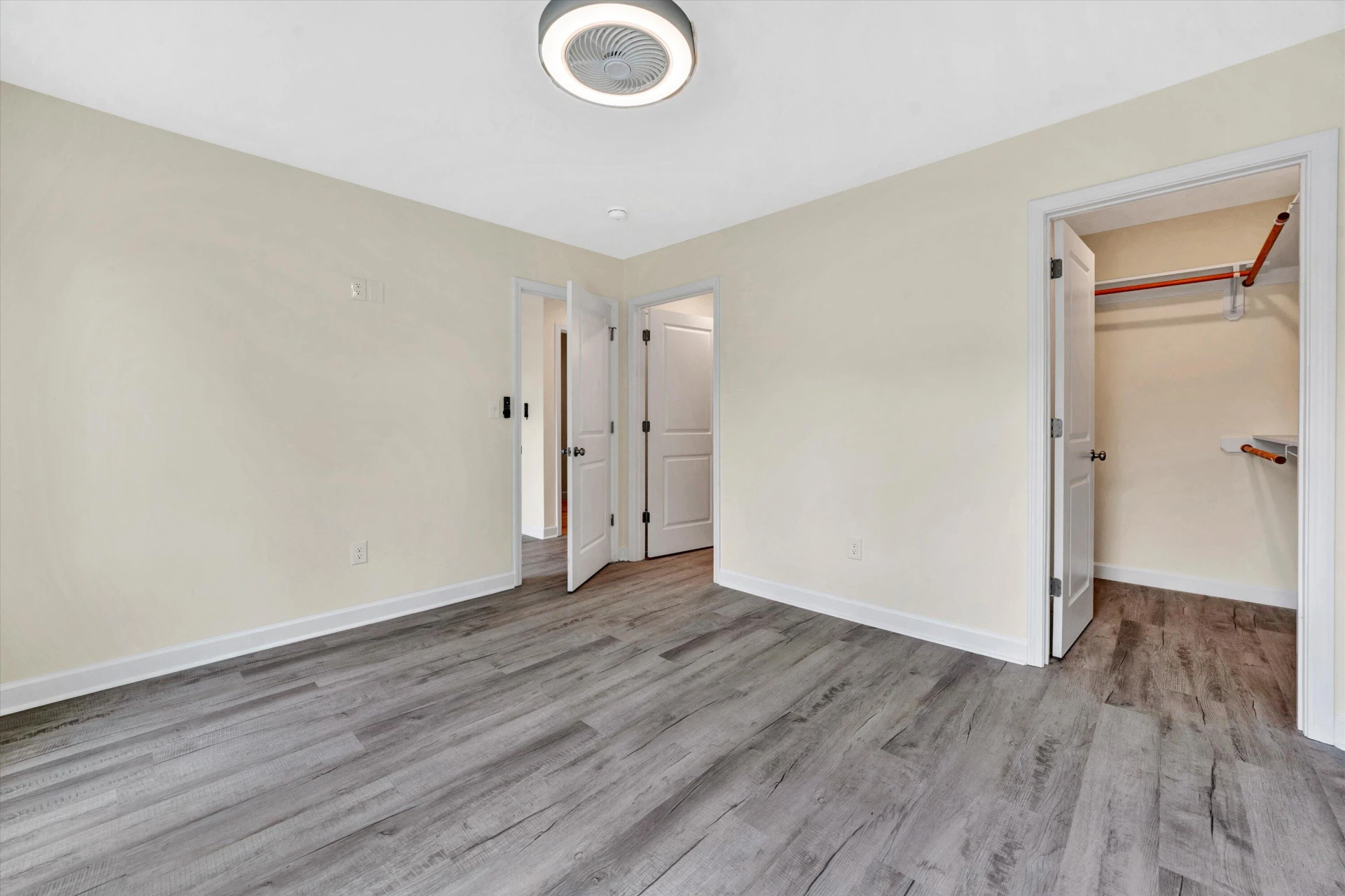 134 W Calhoun ST - Photo 20