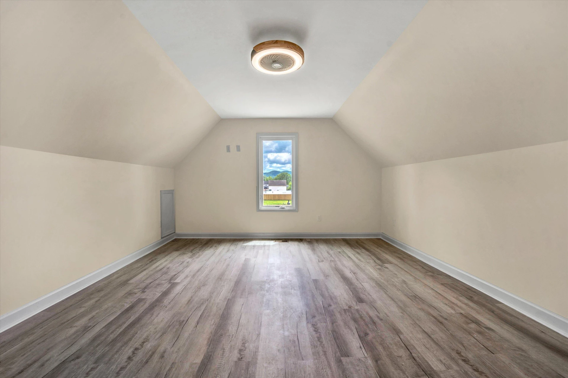 134 W Calhoun ST - Photo 26