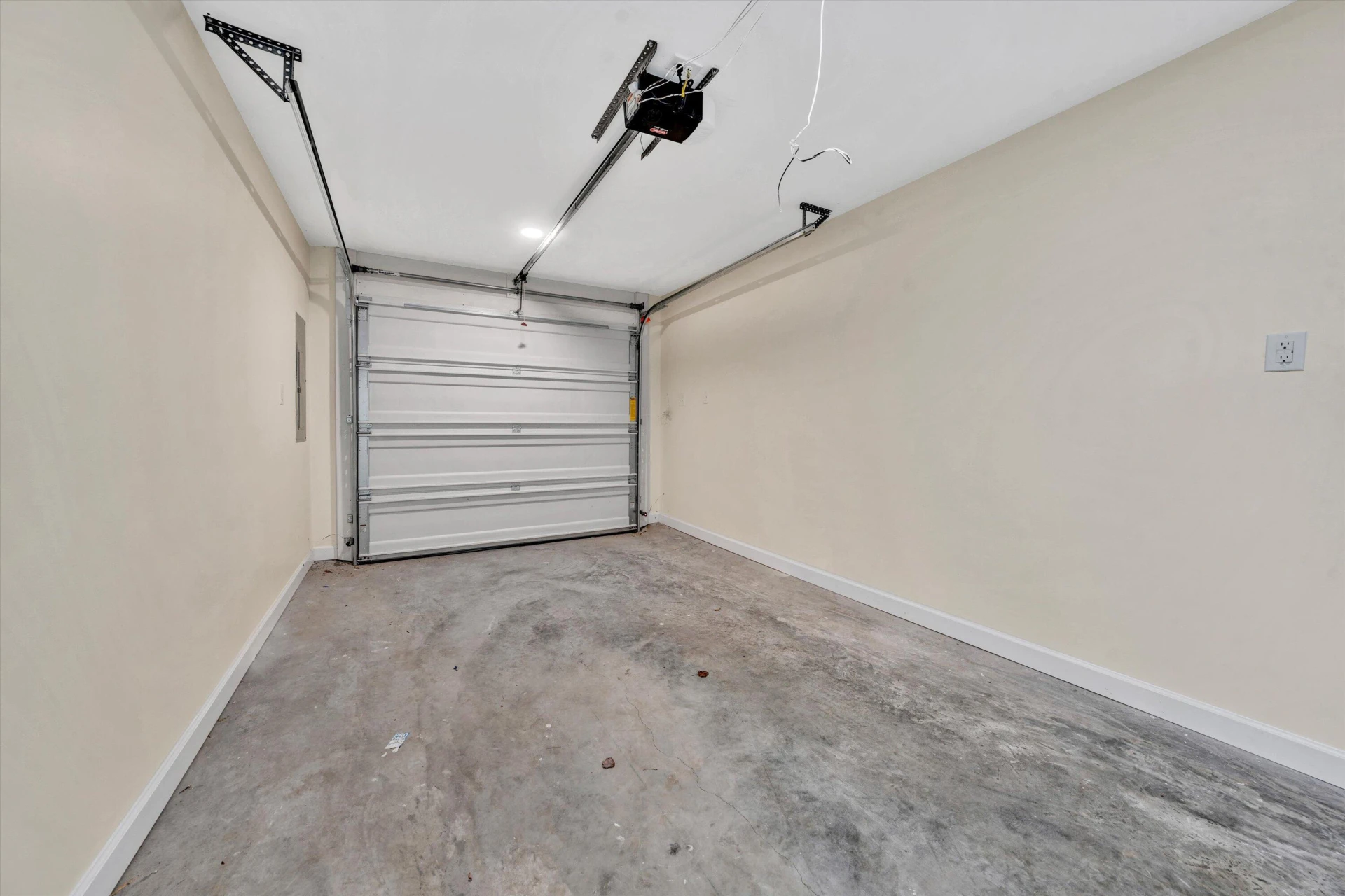 134 W Calhoun ST - Photo 29